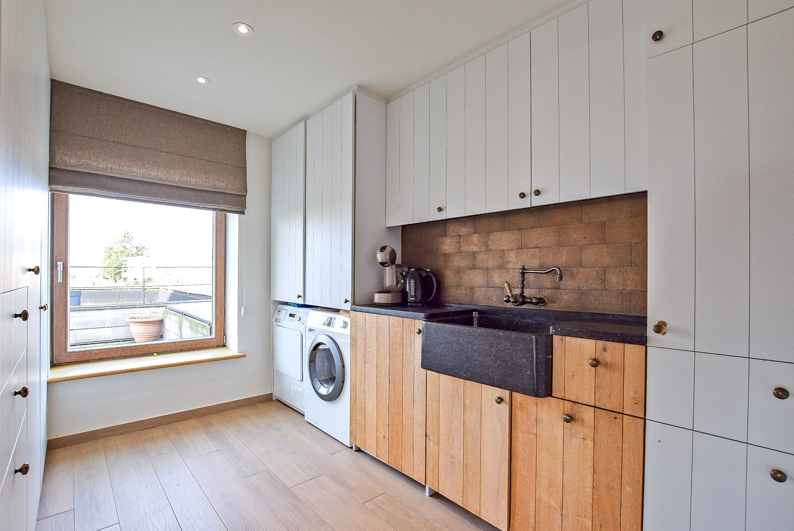 Restaurant met privéwoning en 2 B&amp;B-kamers op 4.370 m² 