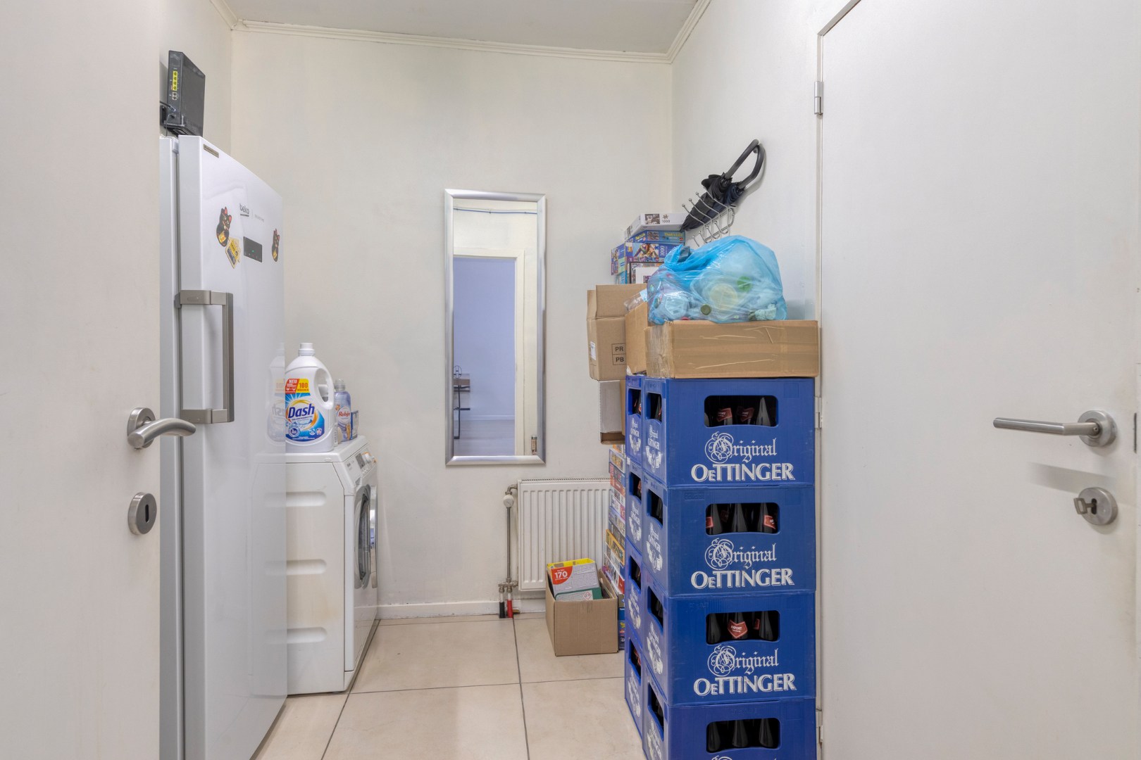Ruim gelijkvloers appartement met 2 slpk. en gezellige patio in het centrum van Geel 
