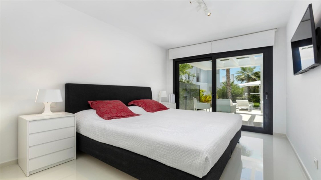 Appartement de plain-pied prêt à emménager à Las Tarrazas de Atalaya. 