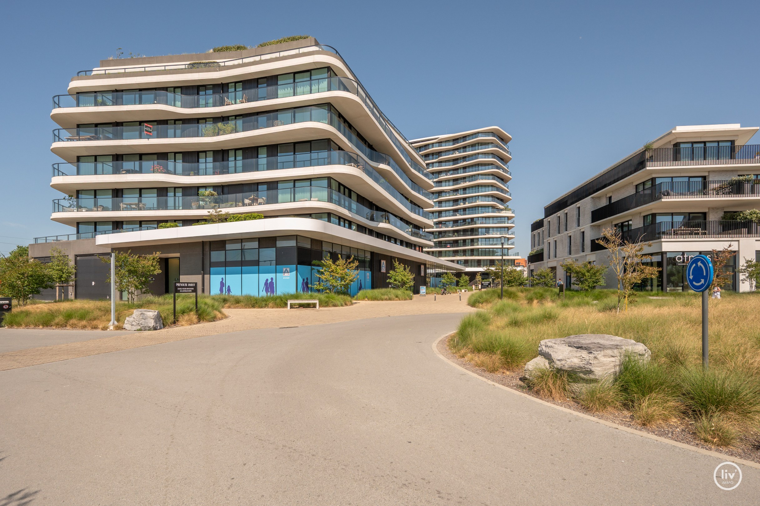 Lichtrijk appartement met groot terras te Res. Lake Garden - Duinenwater 