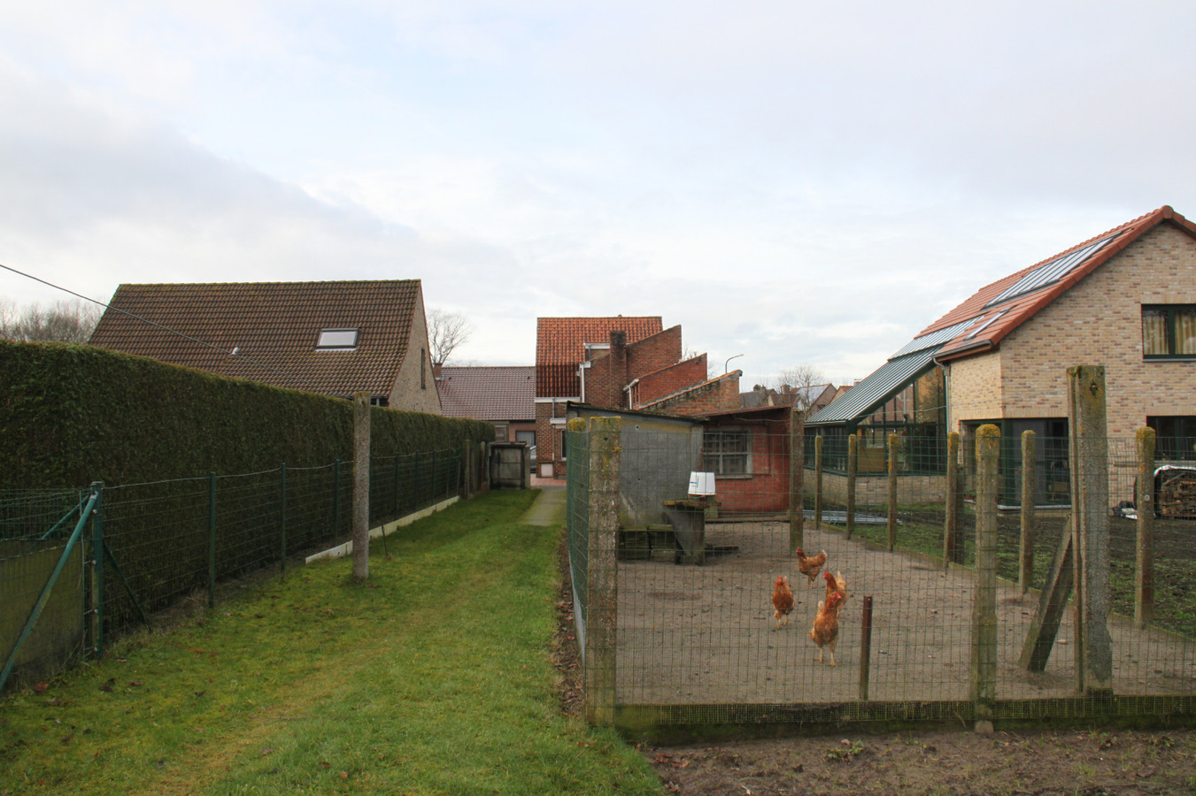 Rustig gelegen alleenstaande woning met uitweg 
