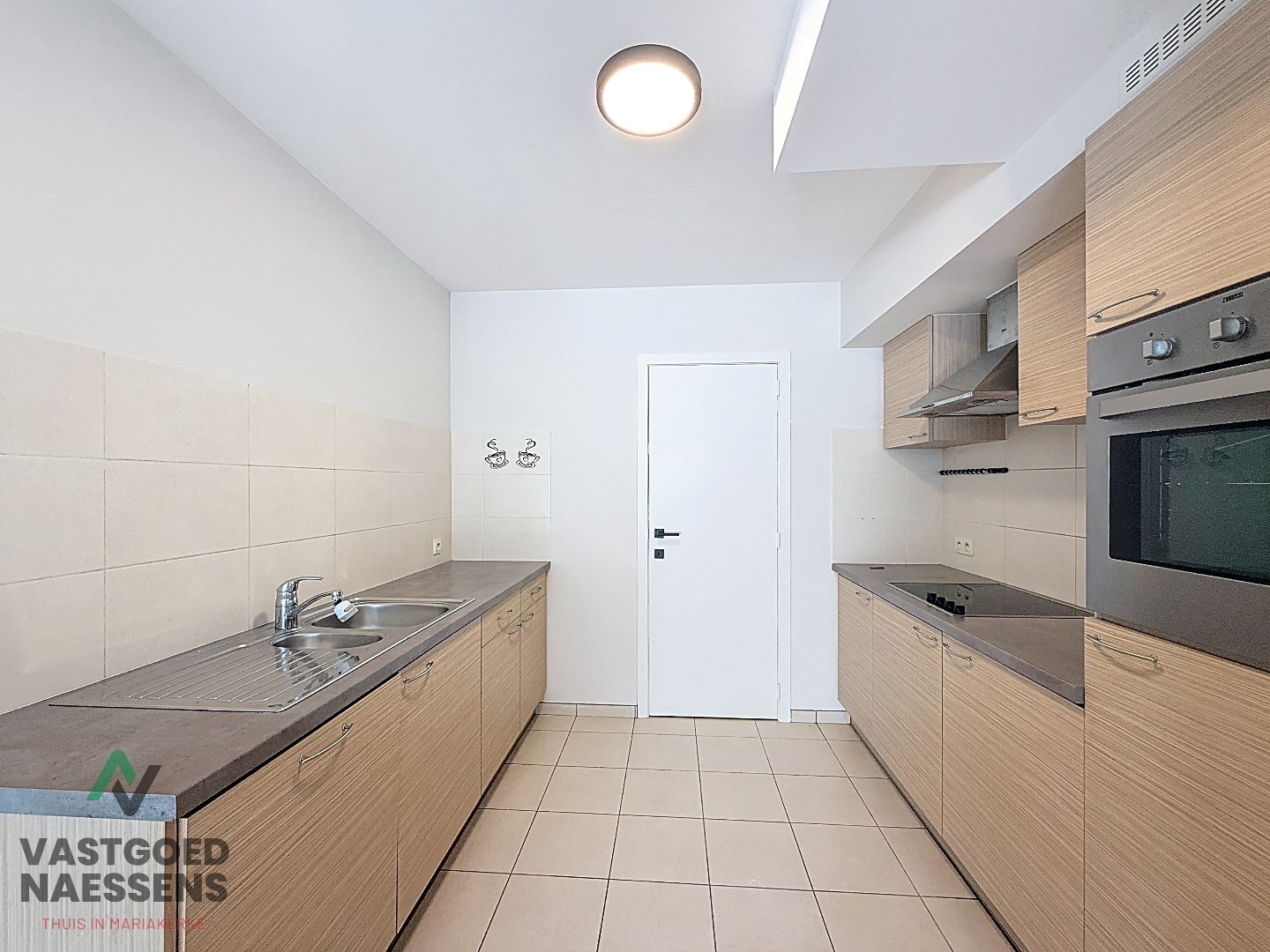 1 SLPK APP MET 2 TERRASSEN VLAKBIJ ZEEDIJK 