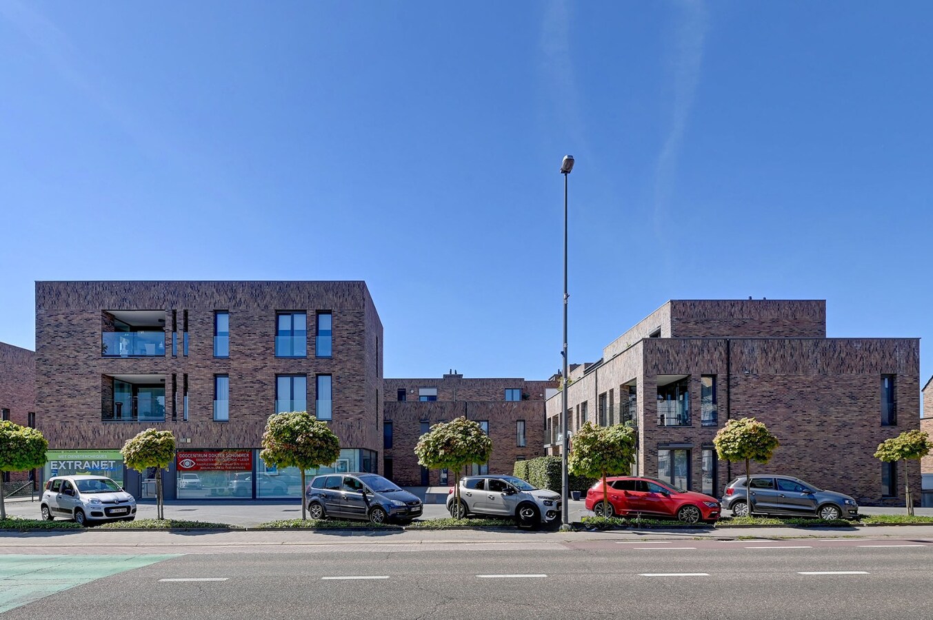 Centraal gelegen appartement met mooi terras en ondergrondse staanplaats 
