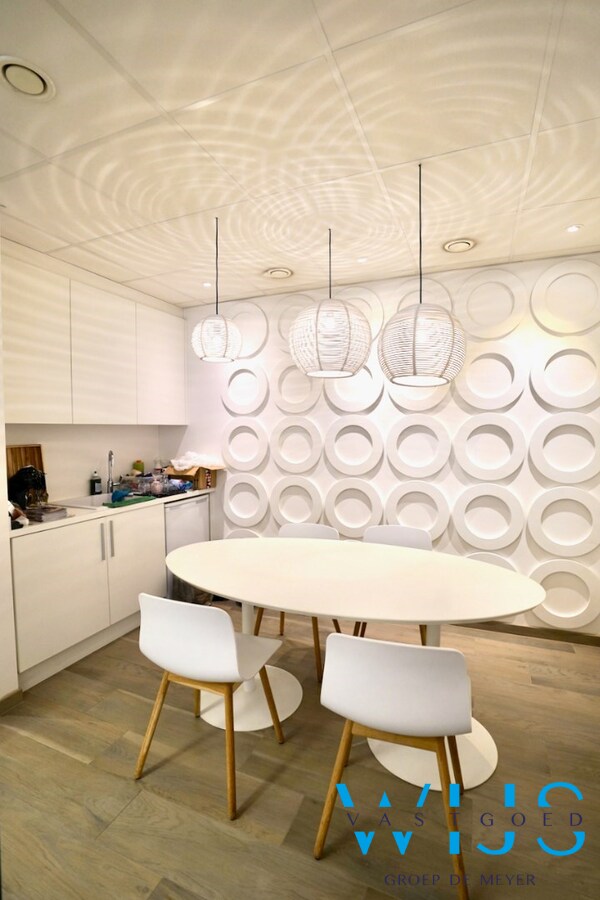 Multifunctioneel handelspand te centrum SLEIDINGE! 