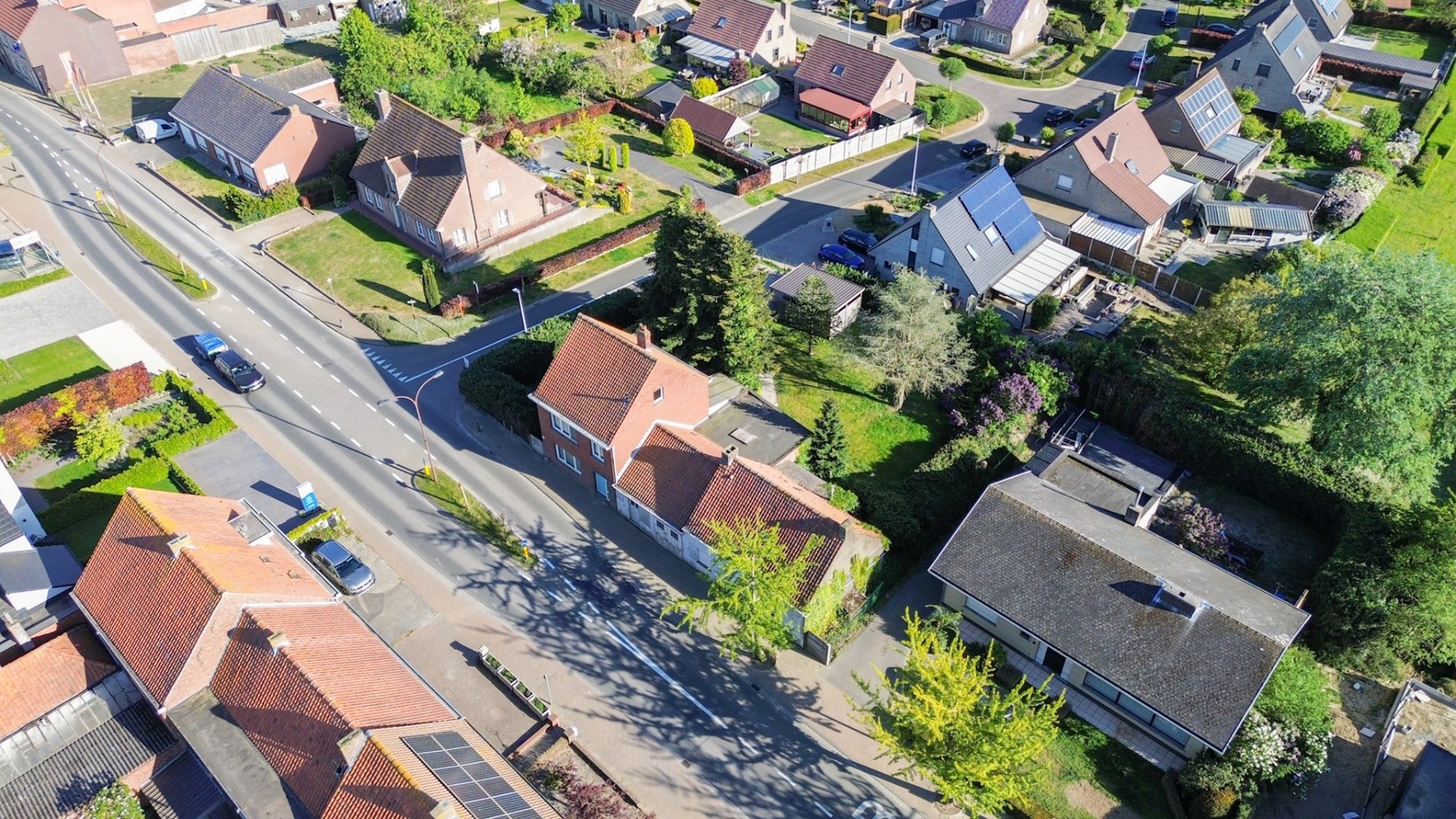 Vrijstaande woning op mooi hoekperceel (950 m²), Aartrijke. 