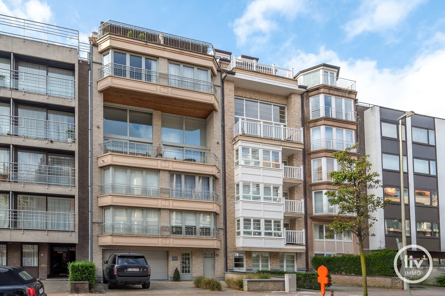 Recente duplex te Leopoldlaan op wandelafstand van de zeedijk gelegen.