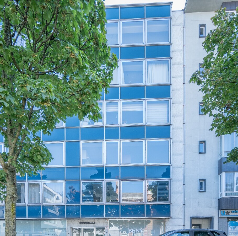 Te renoveren appartement gelegen op een toplocatie 