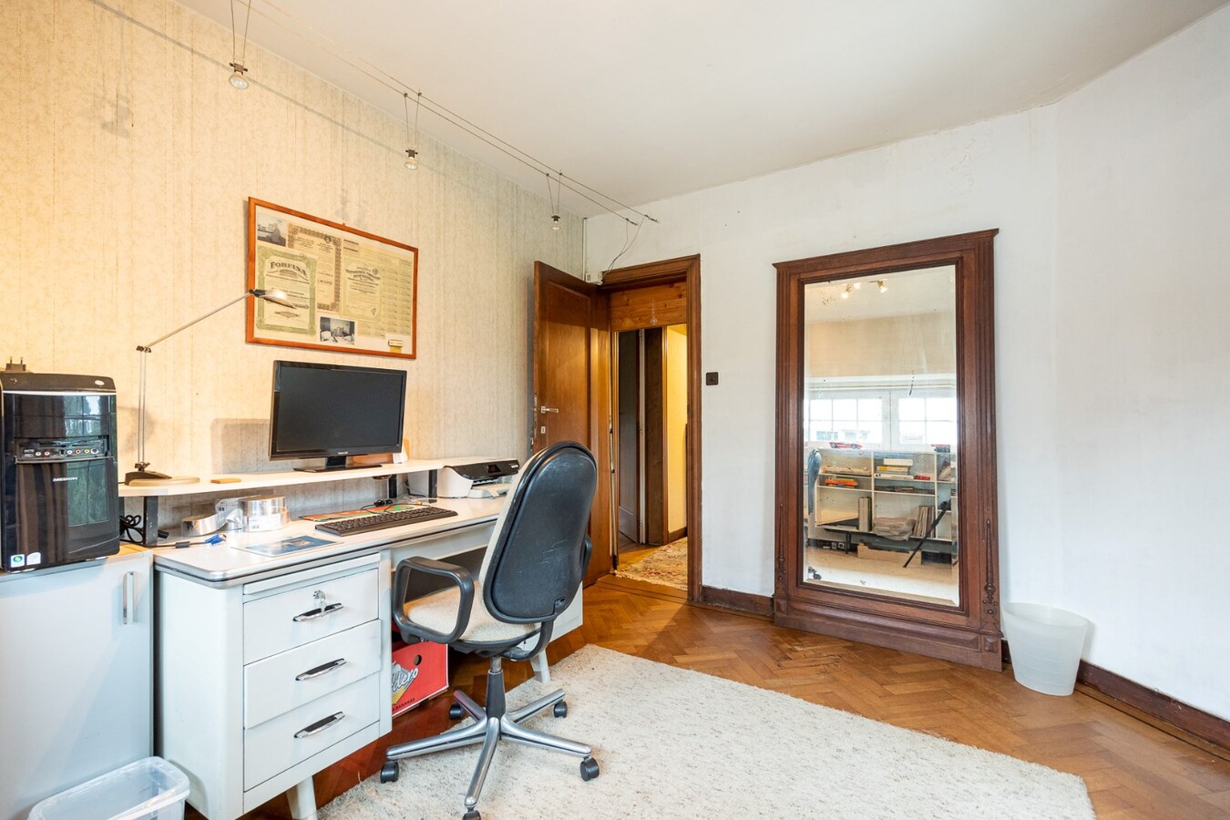 Karaktervolle villa op een perceel van  1.779 m² te Schilde op wandelafstand van het centrum 