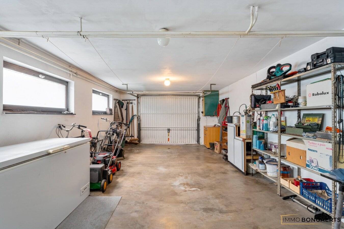 Vrijstaande woning met 3 slaapkamers 