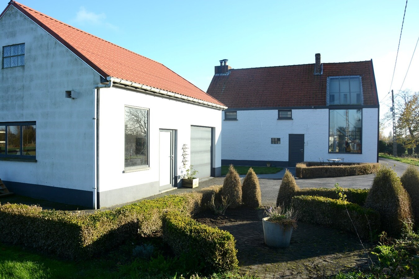 Uitzonderlijk gelegen woning in fermettestijl met bijgebouw (70m²) 