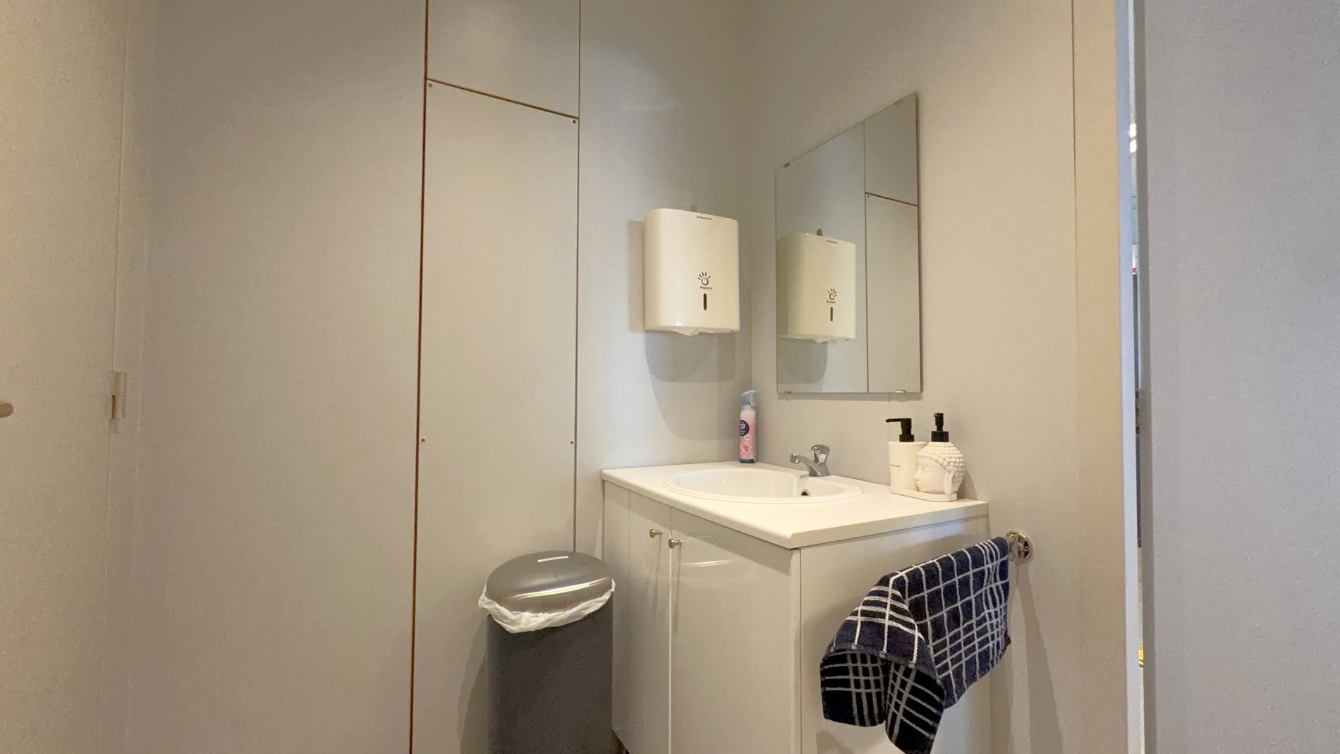 Kantoor te huur op toplocatie aan klaverblad E40xE17 in Gent