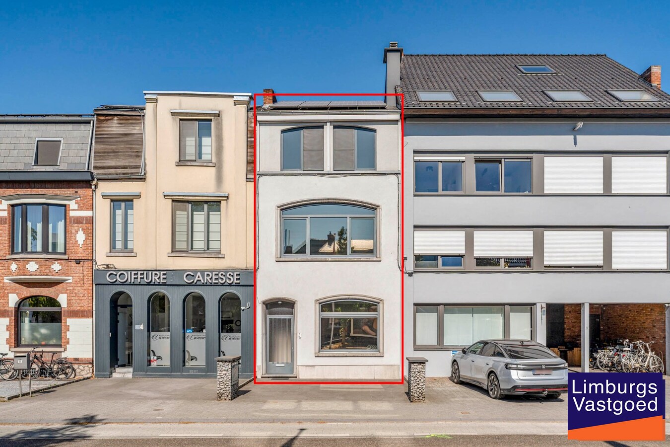 Uitzonderlijke stadswoning met praktijkruimte en tuin, tussen de kleine en grote ring 