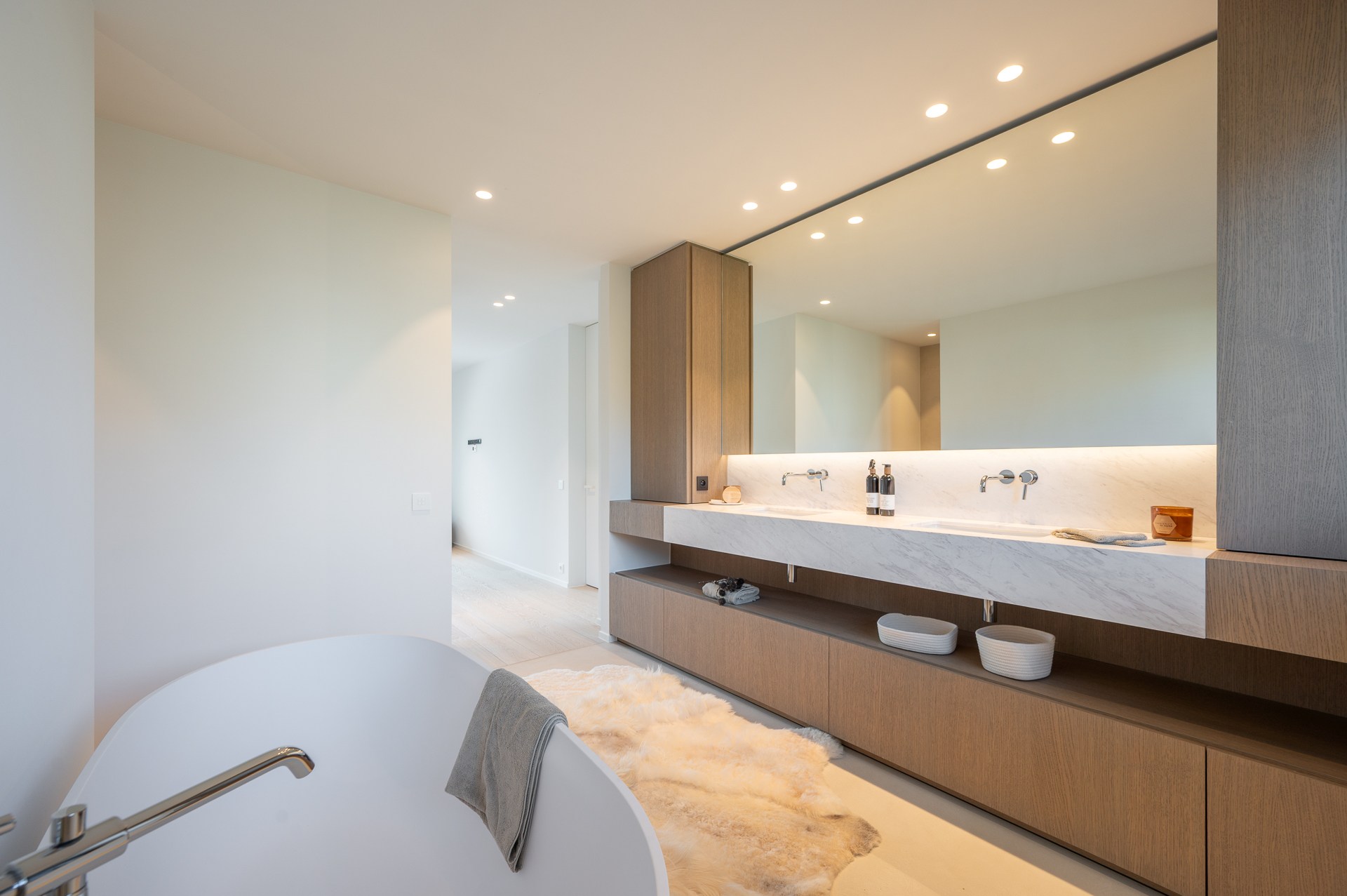 Villa neuve clé en main dans un emplacement de choix calme près du Zegemeer et à distance de marche du centre. 