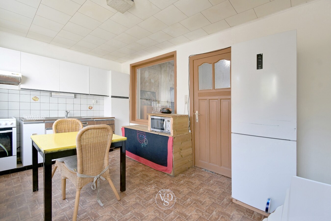Ruime woning met opslagruimte 