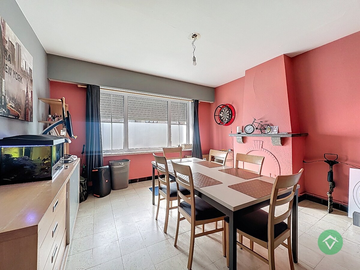 Gezinswoning met 3 slaapkamers en tuin op centrale ligging in Torhout 