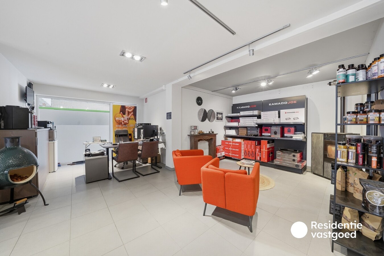 Te koop commerciële winkel - Oudenburg