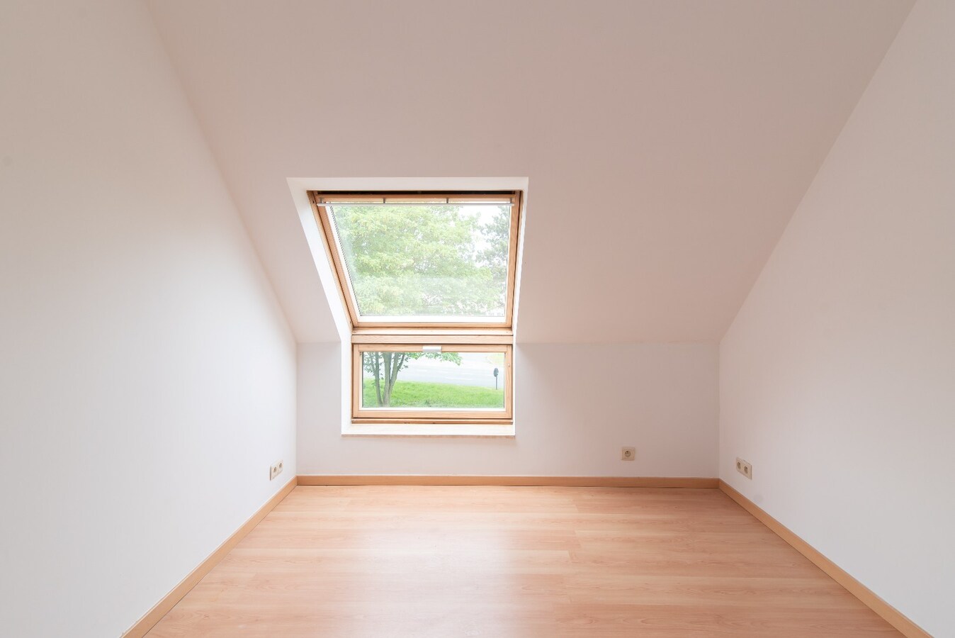 Instapklare ruime woning met 4 slaapkamers 