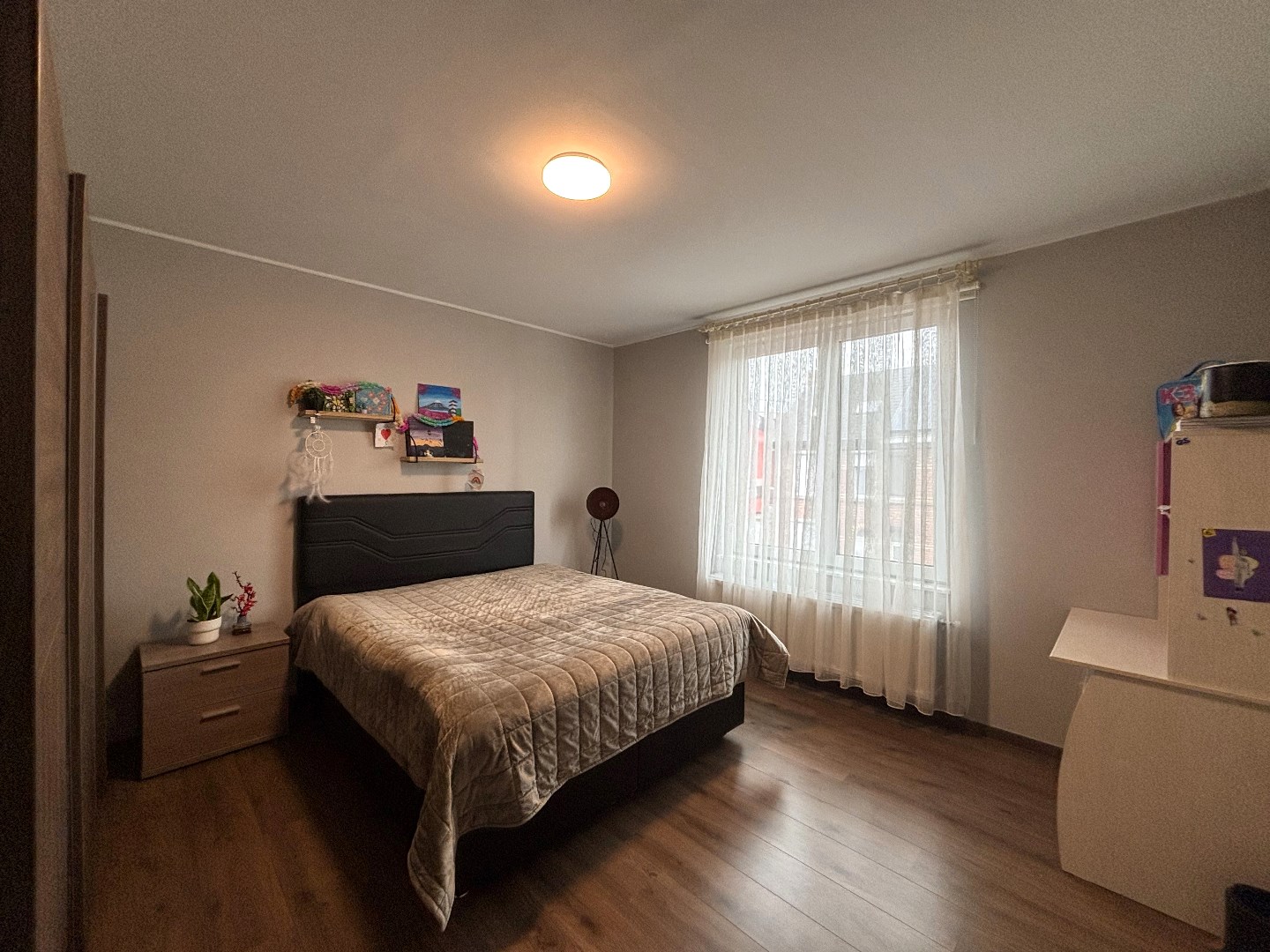 Instapklare en ruime gezinswoning met 4 slaapkamers in hartje Heppen 