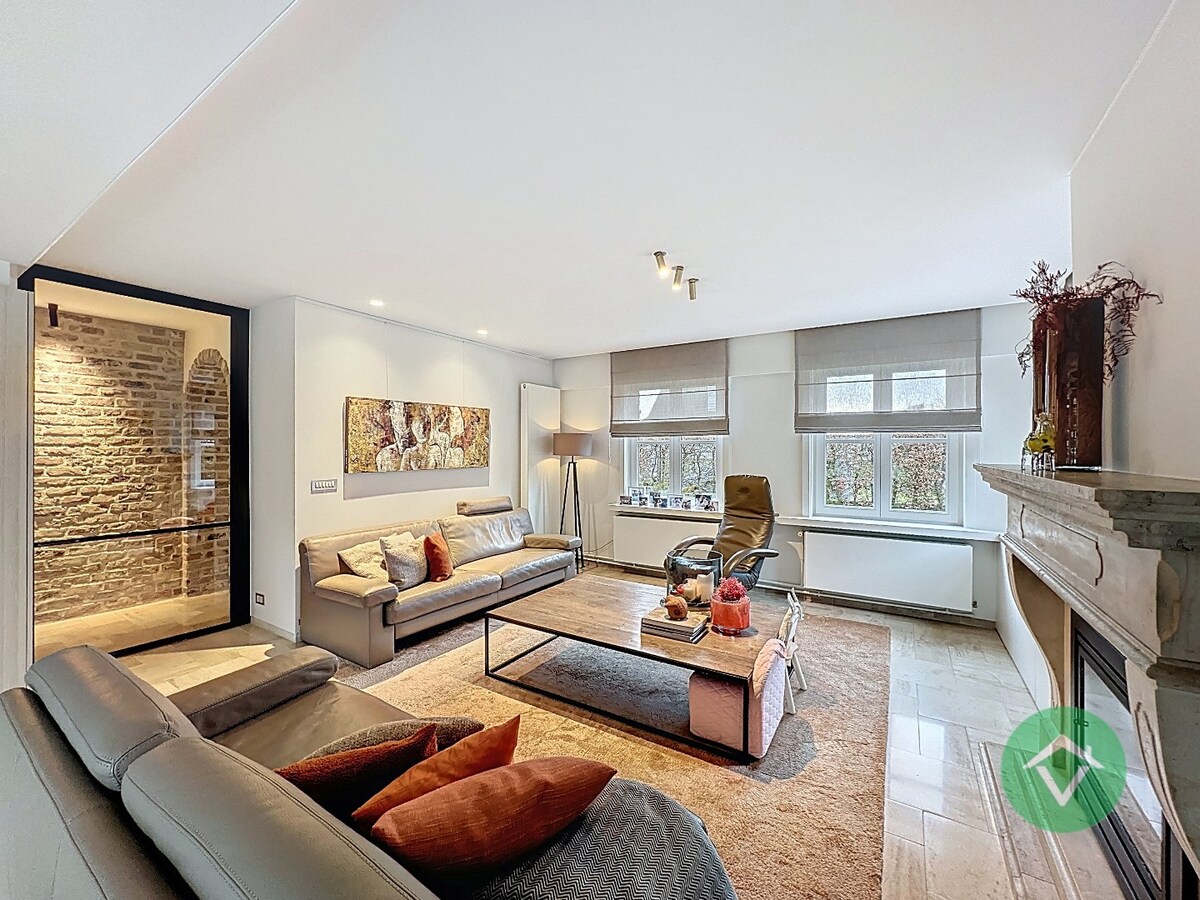 Exclusieve alleenstaande villa met zonnige tuin in een gegeerde woonomgeving te Koekelare 