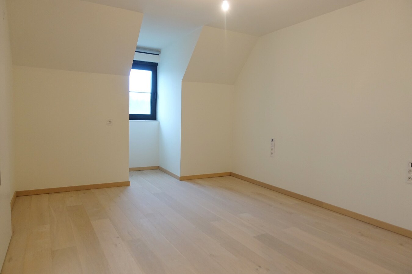 Zorgeloos wonen in stijl: instapklare serviceflat in Residentie Stuyvenberg 