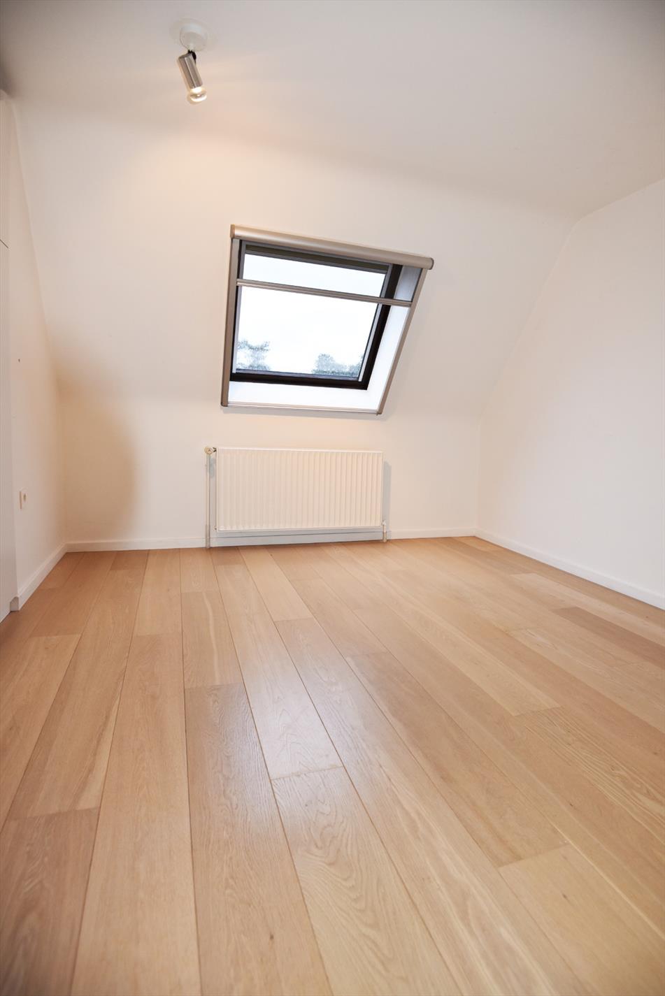 Gezinswoning met 3 slpks, garage en tuin te Maldegem (Donk) 