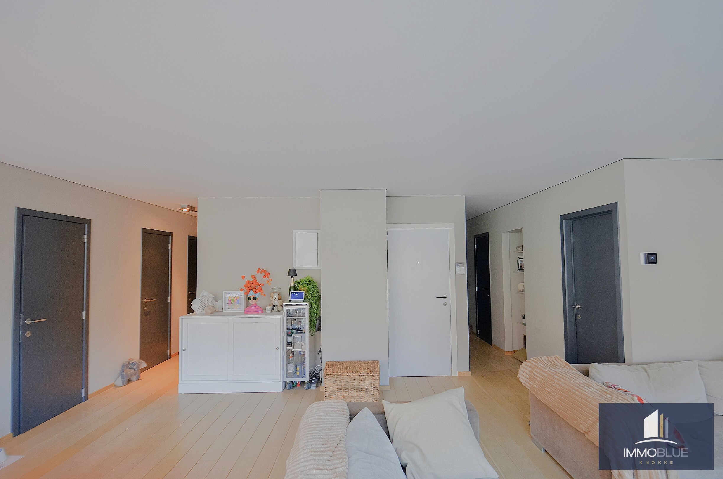 Exclusief: instapklare penthouse met een ruim zonnig terras. 