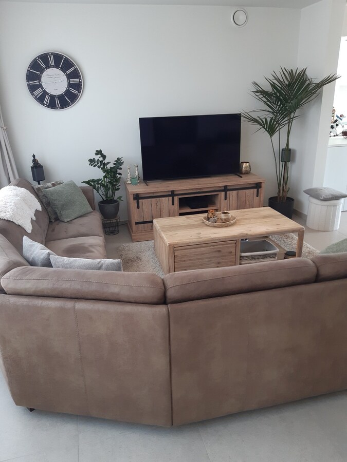 Ruim, energiezuinig 3- slaapkamer appartement. 