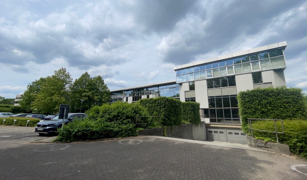 Kantoren te huur vlakbij R11 in Wilrijk