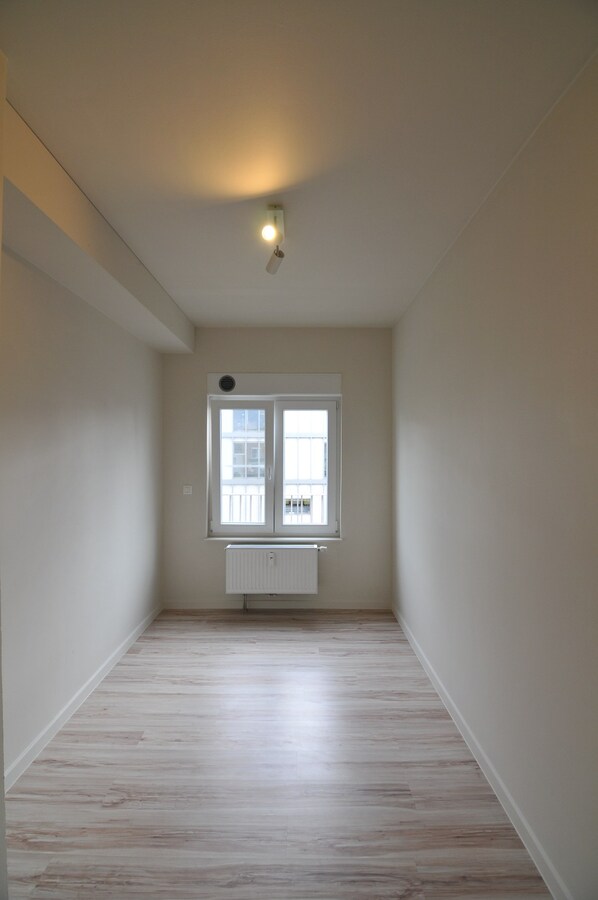 Gerenoveerd 2-slaapkamerappartement in het centrum van Avelgem 