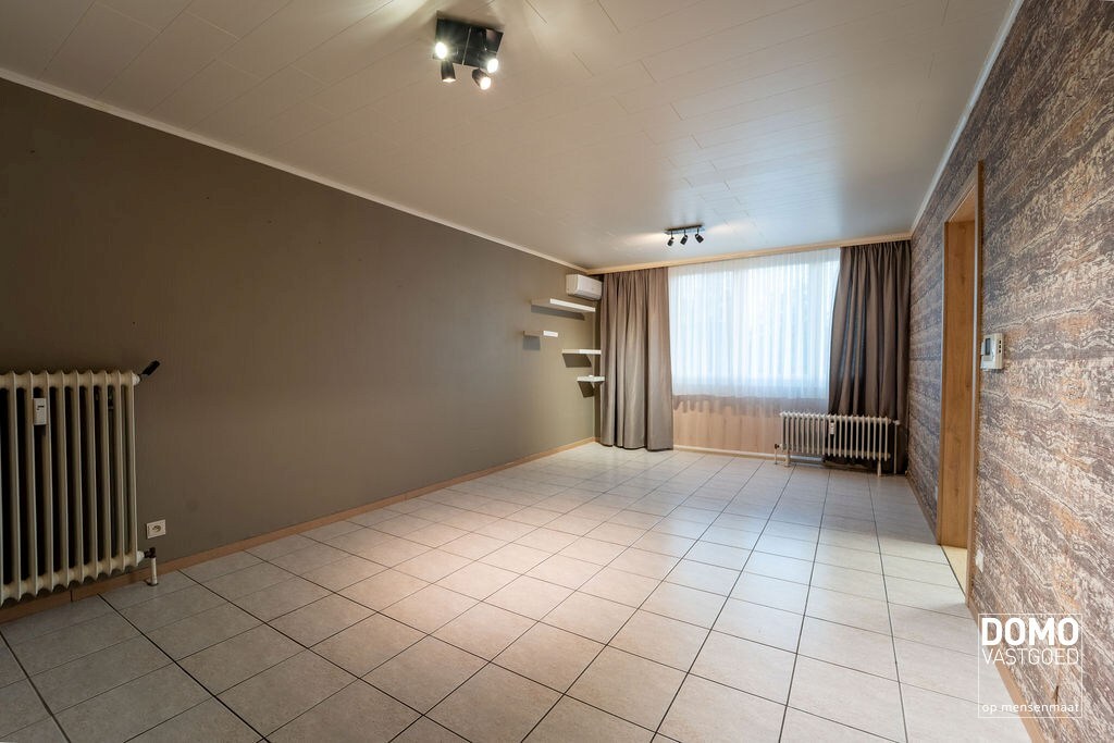 Verzorgd appartement met 2 slaapkamers te Kuringen 