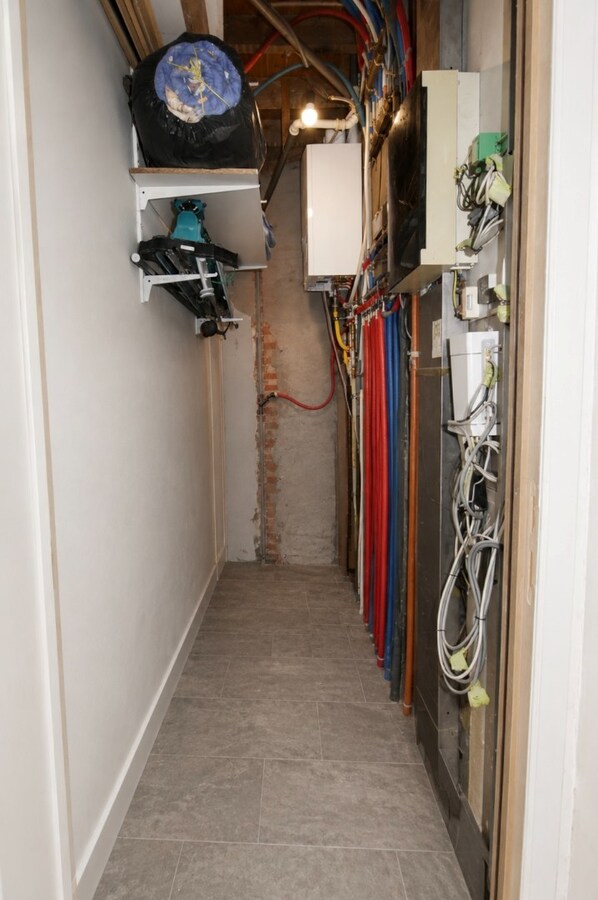 Te koop: Ruime en instapklare gezinswoning met 4 slaapkamers, stadstuin en EPC C in het centrum van Sint-Niklaas 