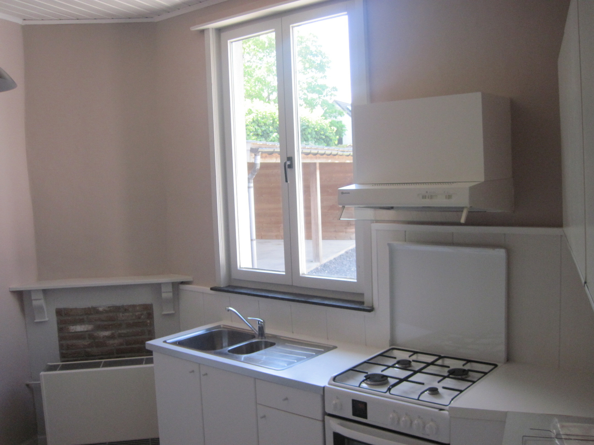 Praktische, goed onderhouden woning met tuin. 