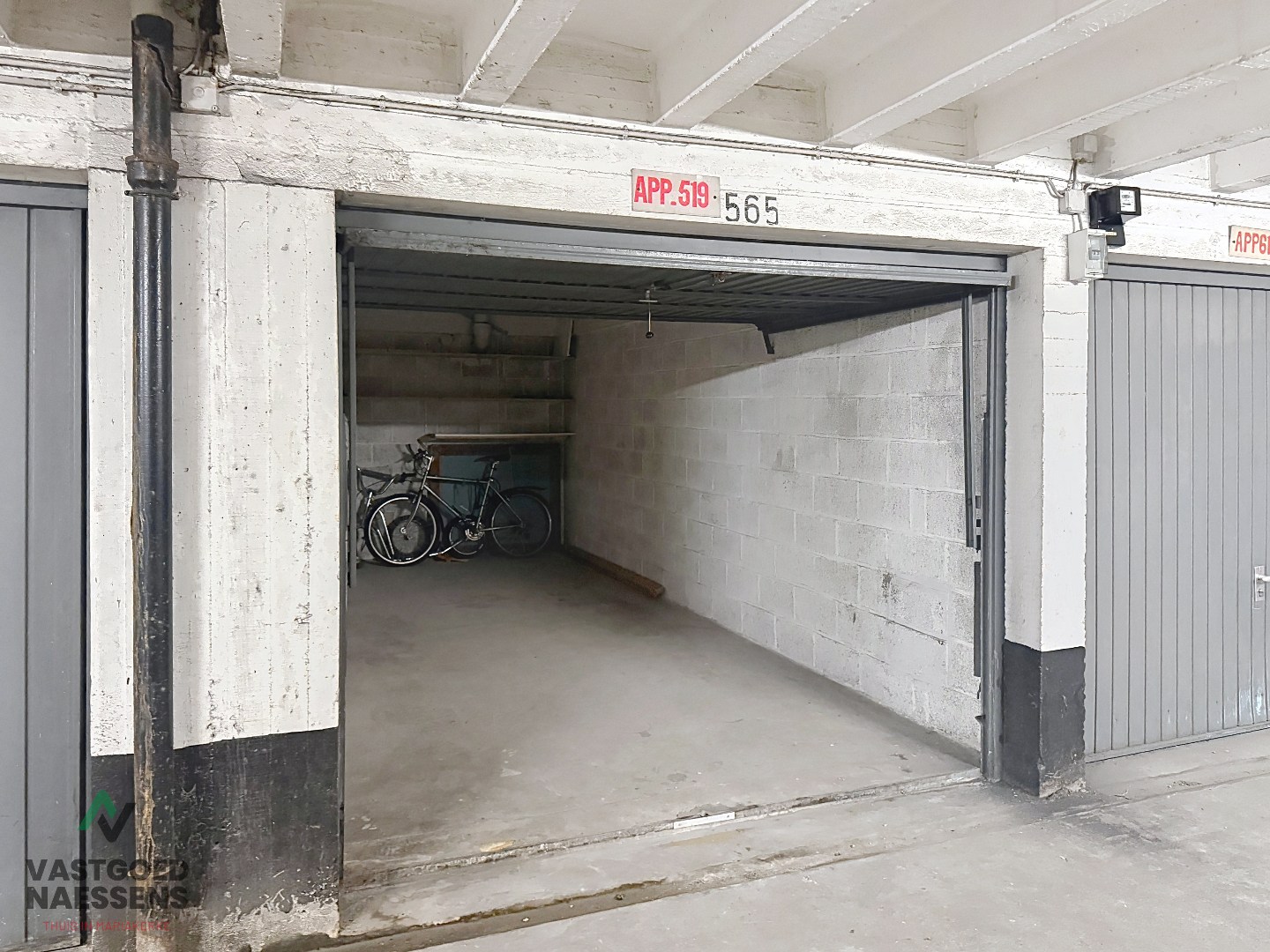 Box de garage a louer À Oostende