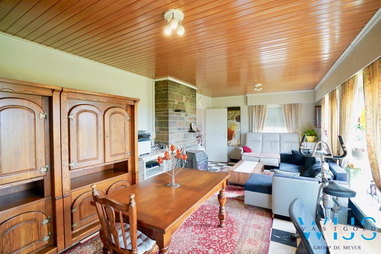 Te renoveren woonhuis op 1.526m² te Evergem ! 