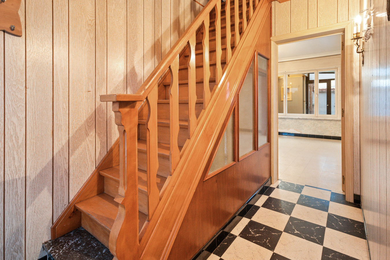 Landelijk gelegen halfopen bebouwing op een boogscheut van het Centrum 