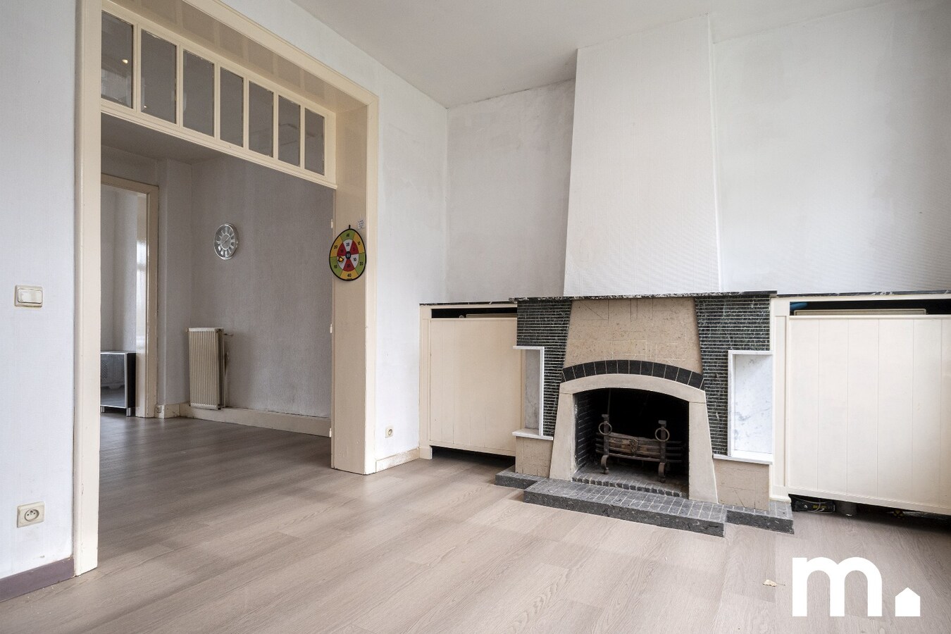 Woning met 3 slaapkamers, tuin en uitstekende verbinding te Kortrijk ! 