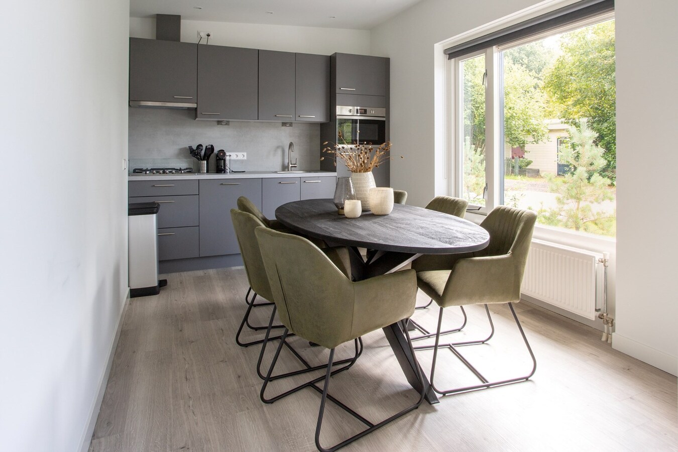 Vrijstaande recreatiewoning met 3 slaapkamers op resort 'De Brabantse Kempen'. 