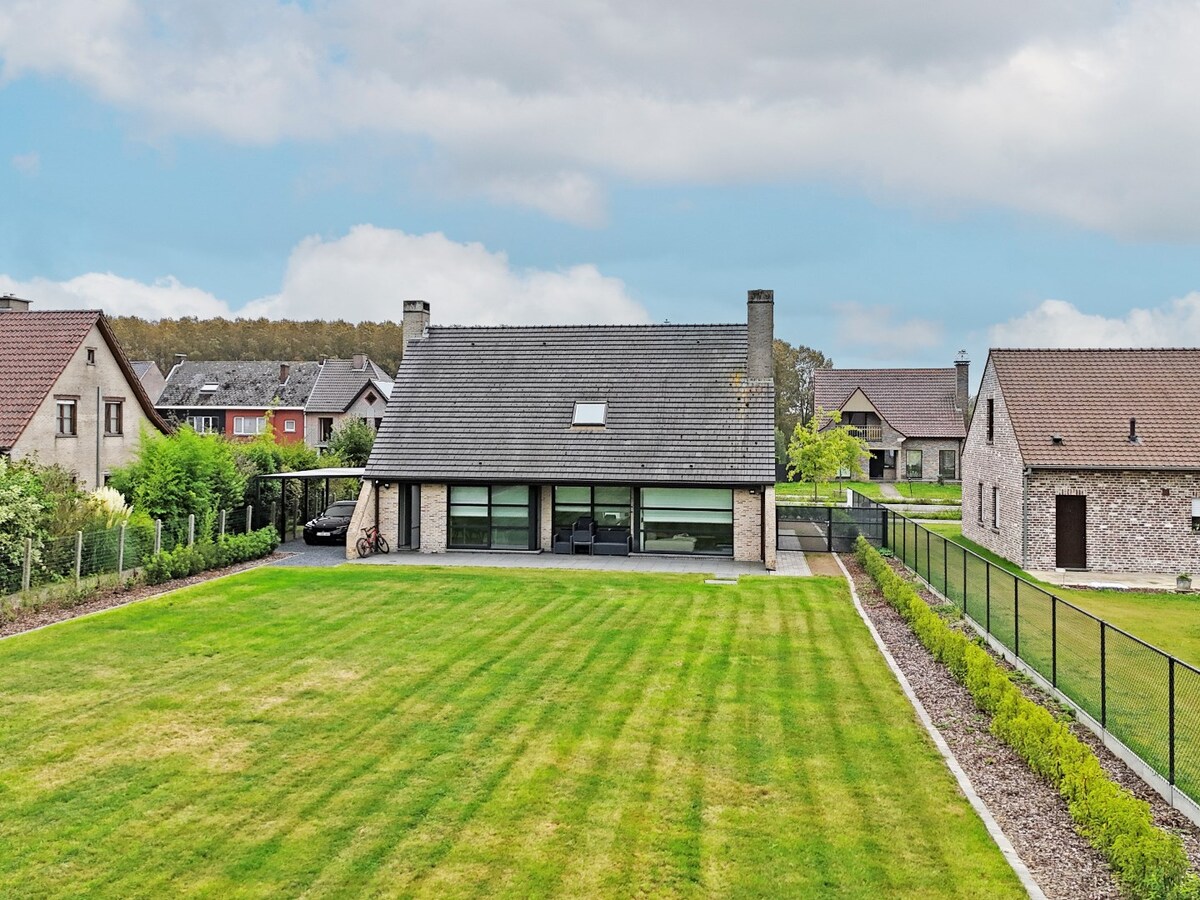 Luxueuze open bebouwing op 14 are te Velzeke 