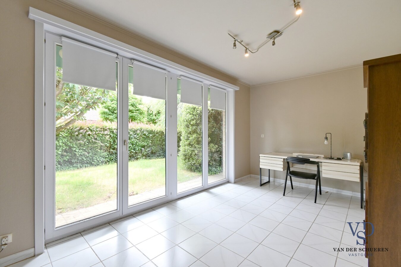 Tijdloos en lichtrijk wonen. 