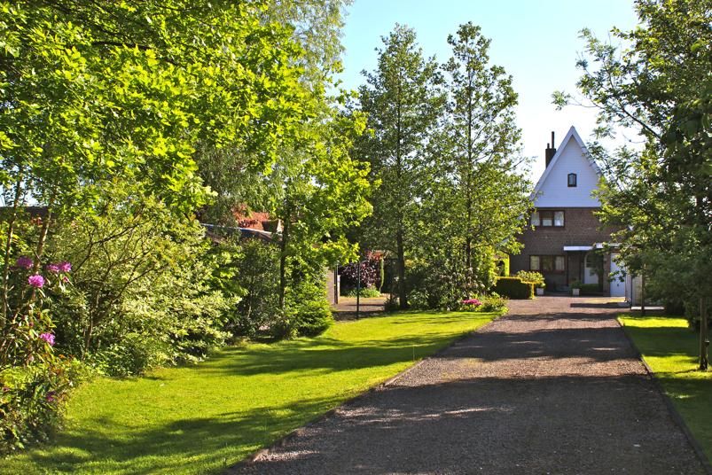 Villa + grote tuin aan de Leie 
