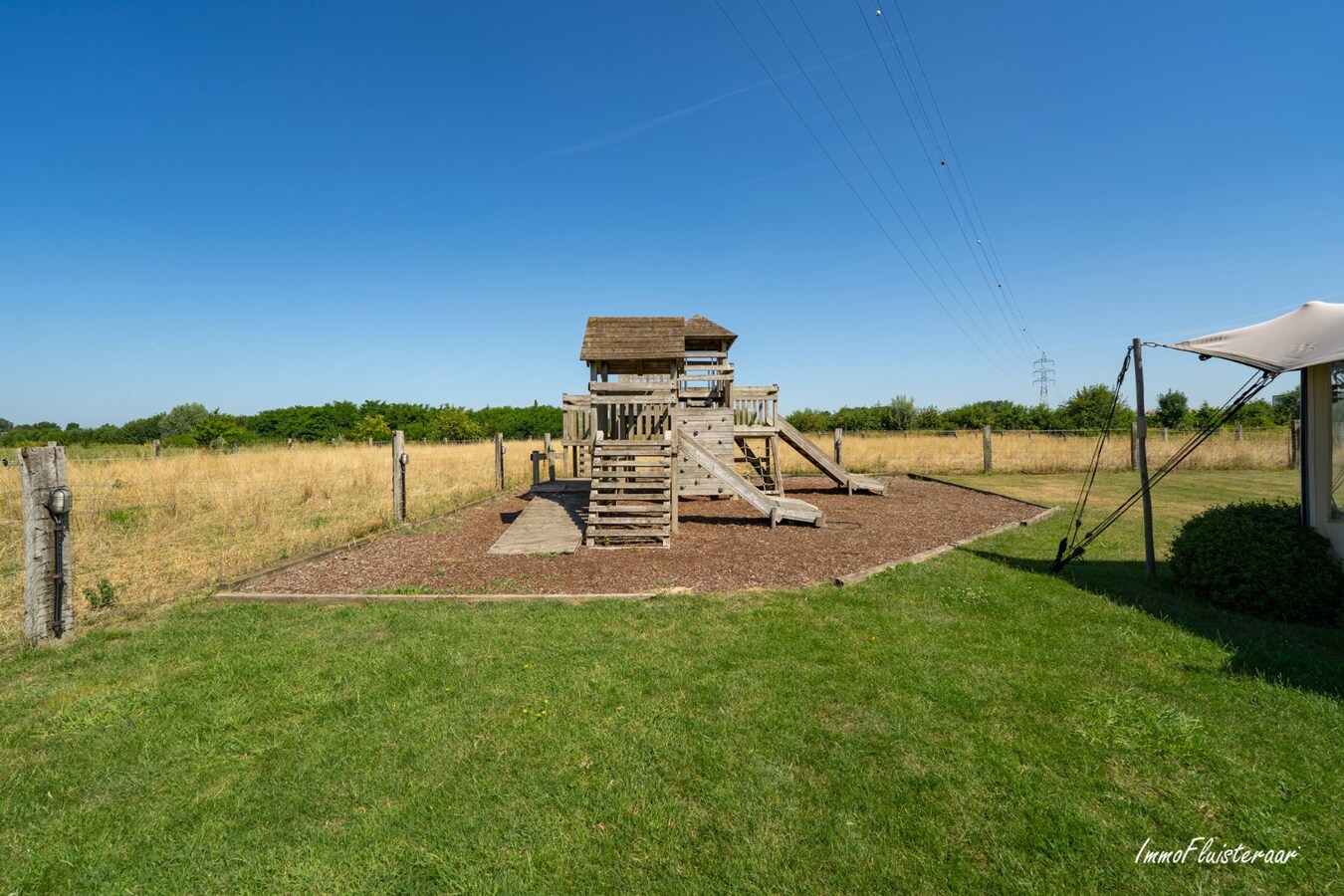 Unieke eigendom met paardenaccommodatie op 33.647 m² in Menen 