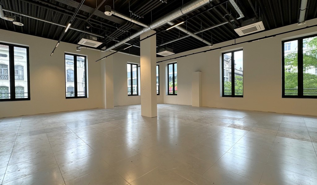 Commercieel kantoor te huur nabij station Antwerpen-Centraal