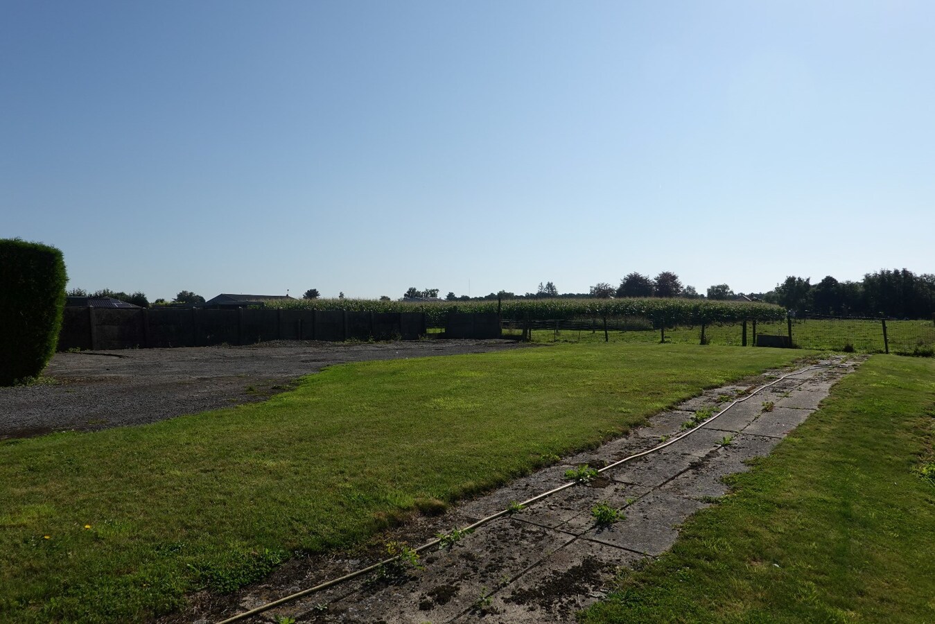 Alleenstaande woning op een mooi perceel 