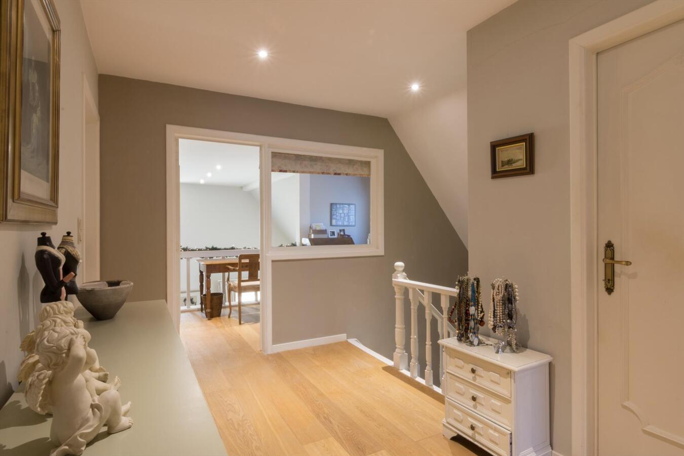 Villa met charme op toplocatie te Destelbergen 