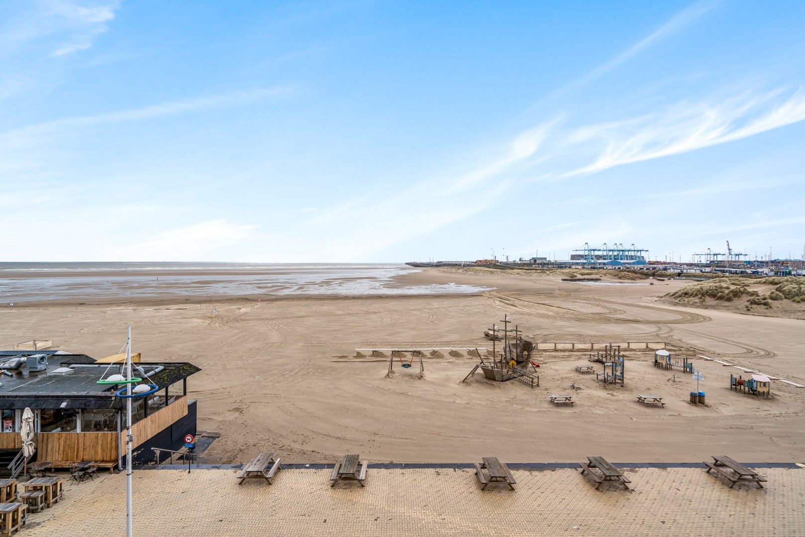 3 slaapkamer appartement met zeezicht 