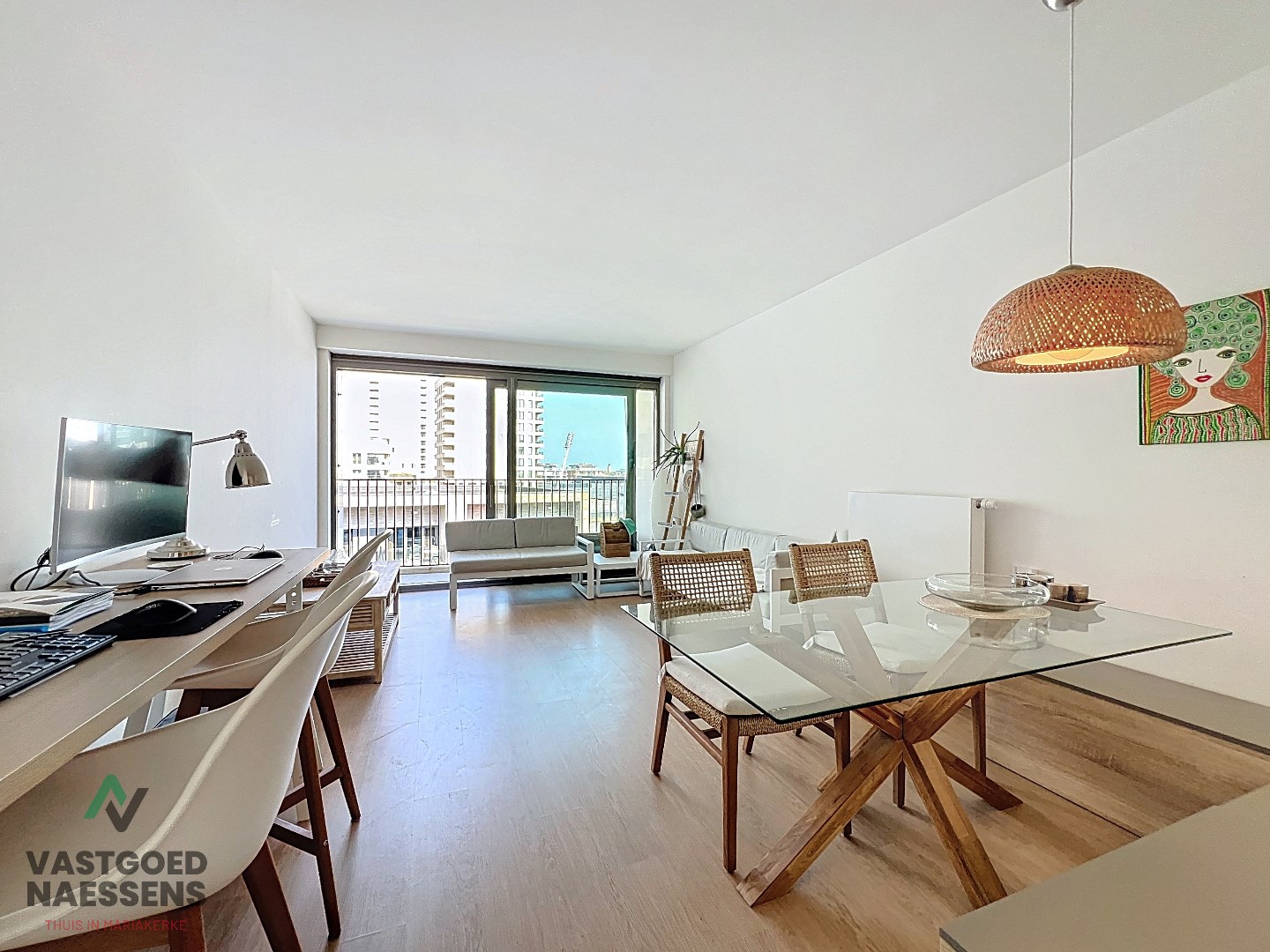 MAGNIFIQUE APPARTEMENT DE 2 CHAMBRES AVEC TERRASSES - BAUX EMPHYTÉOTIQUES 