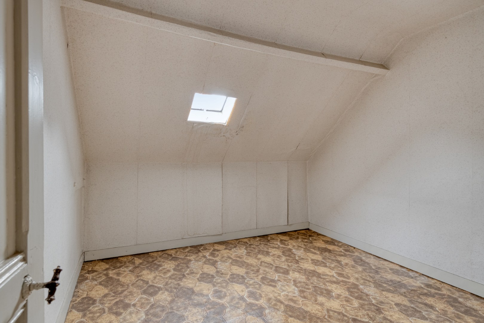 Charmante stadswoning met 5 slpk. in centrum Geel 