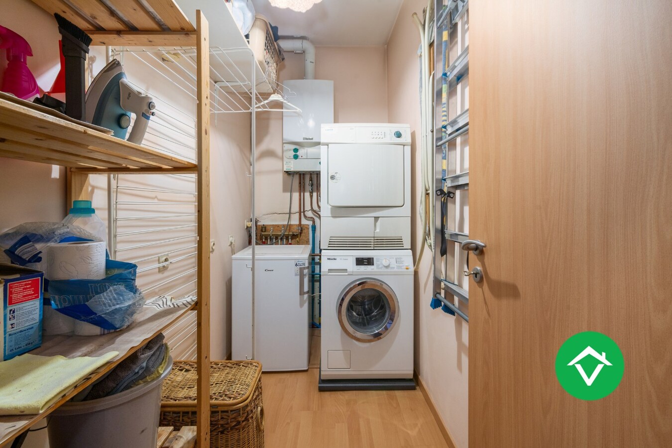 Gerenoveerde rijwoning in Brugge met 2 slaapkamers 