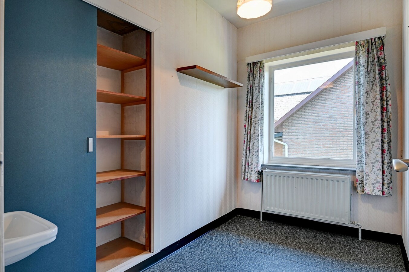 Ruime woning met drie slaapkamers 