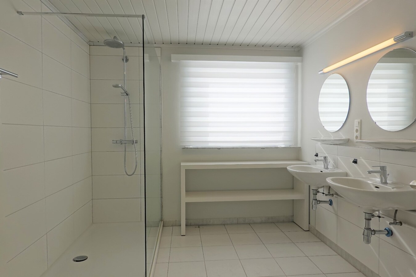 Ruim appartement in het centrum van Eernegem 